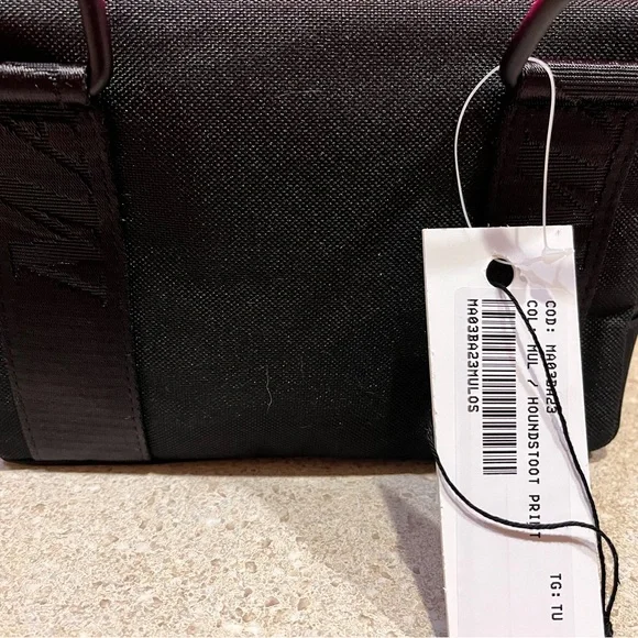 🔥REDUCED 🔥MAINS Colorful hip stylish Crossbody Bag 💰 Price Drop 🌺 - Picture 11 of 13